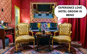 Zážitková noc OROOM St. Petersburg